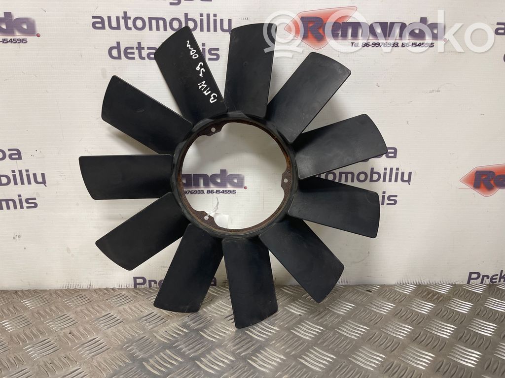 BMW 5 E39 Ventiliatora propellers 