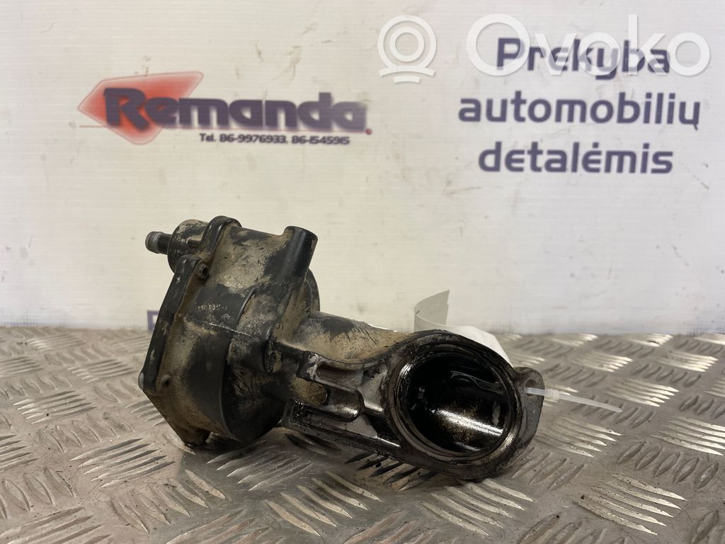 Ford Focus Vacuum pump 