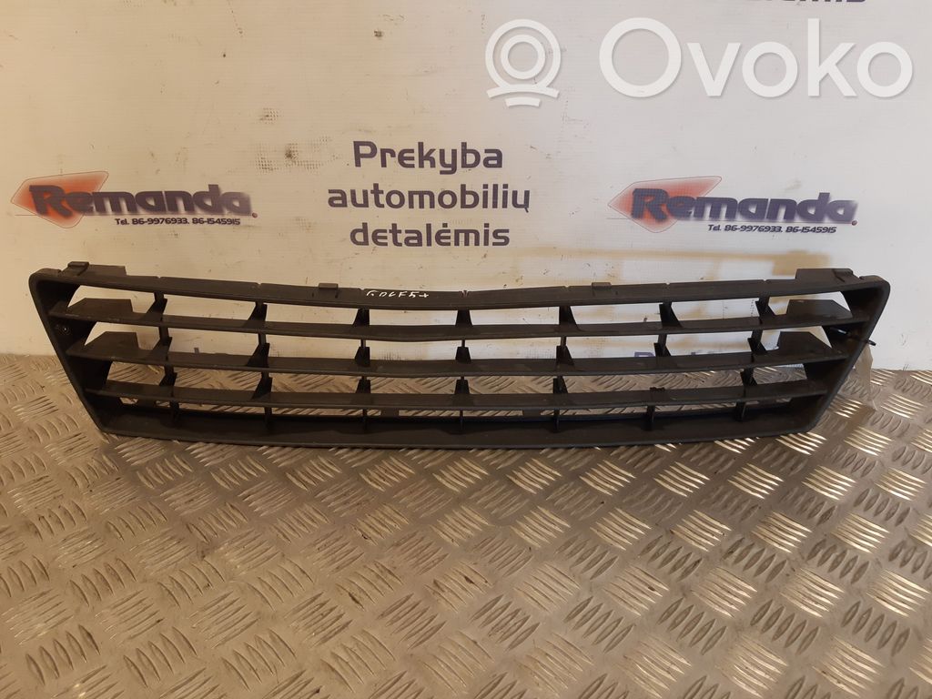 Volkswagen Golf Plus Front bumper lower grill 