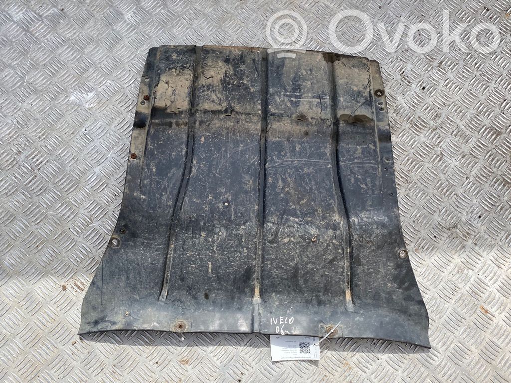 Iveco Daily 35 - 40.10 Protecție inferioară motor 