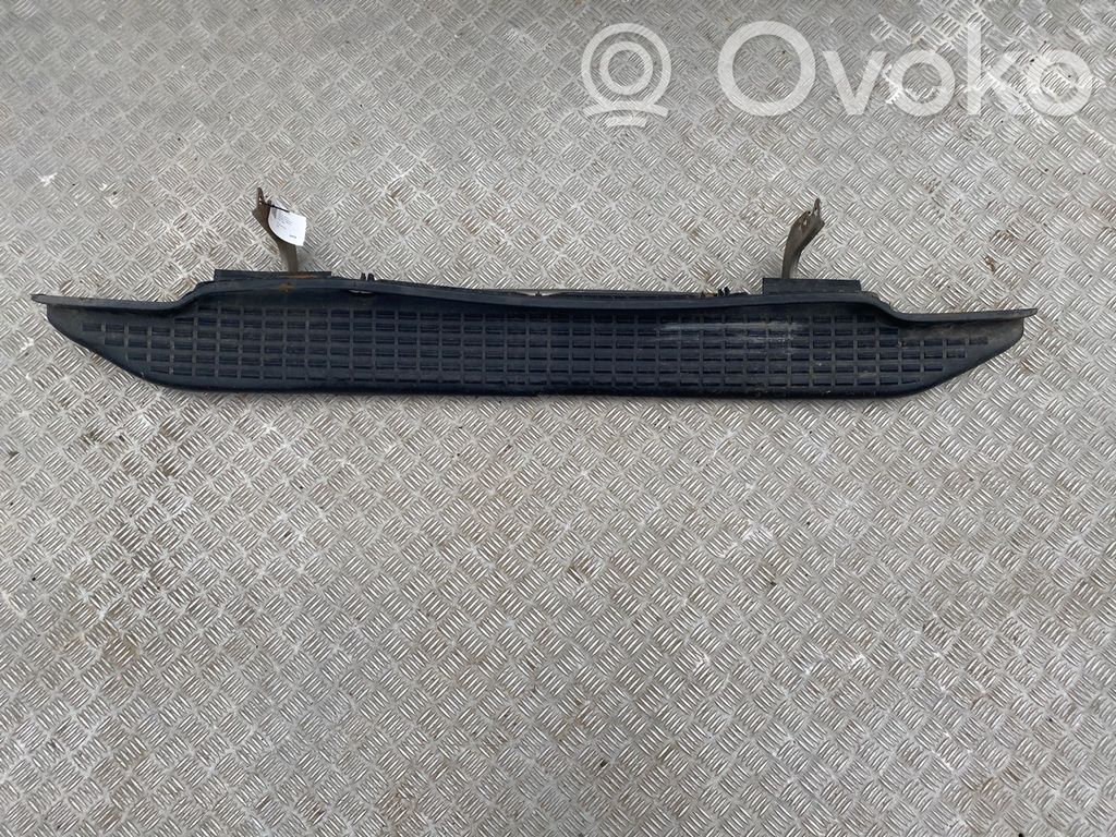 Iveco Daily 35 - 40.10 Parachoques 