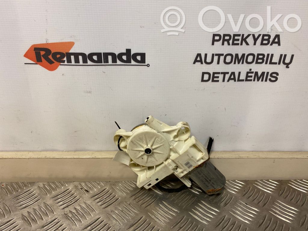 Ford Focus C-MAX Front door window regulator motor 