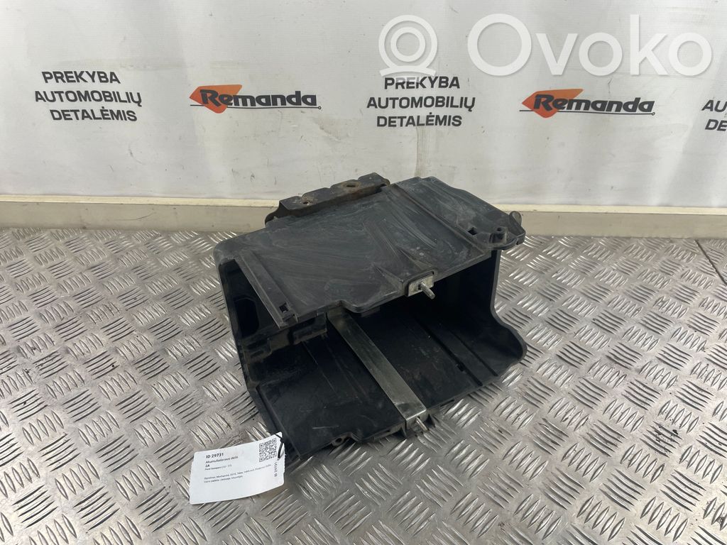 Ford Ecosport Bandeja para la caja de la batería 