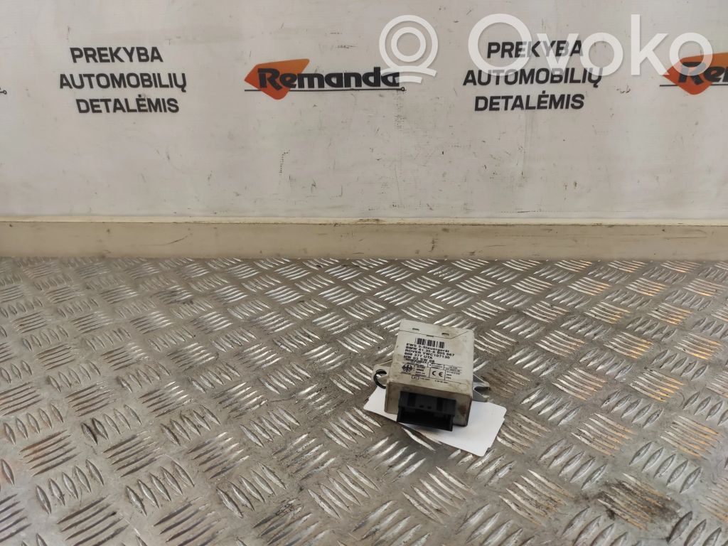 Unidad de control/módulo inmovilizadora   YWC107130,608377UTA,61356905667
