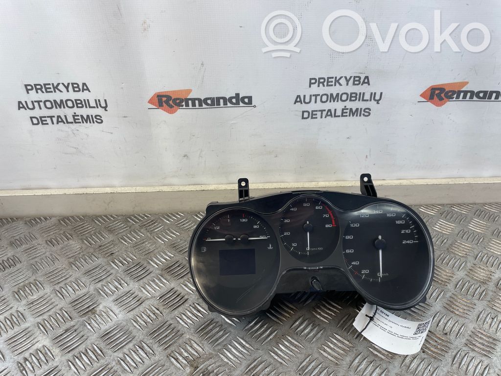 Seat Leon (1P) Speedometer (instrument cluster) 