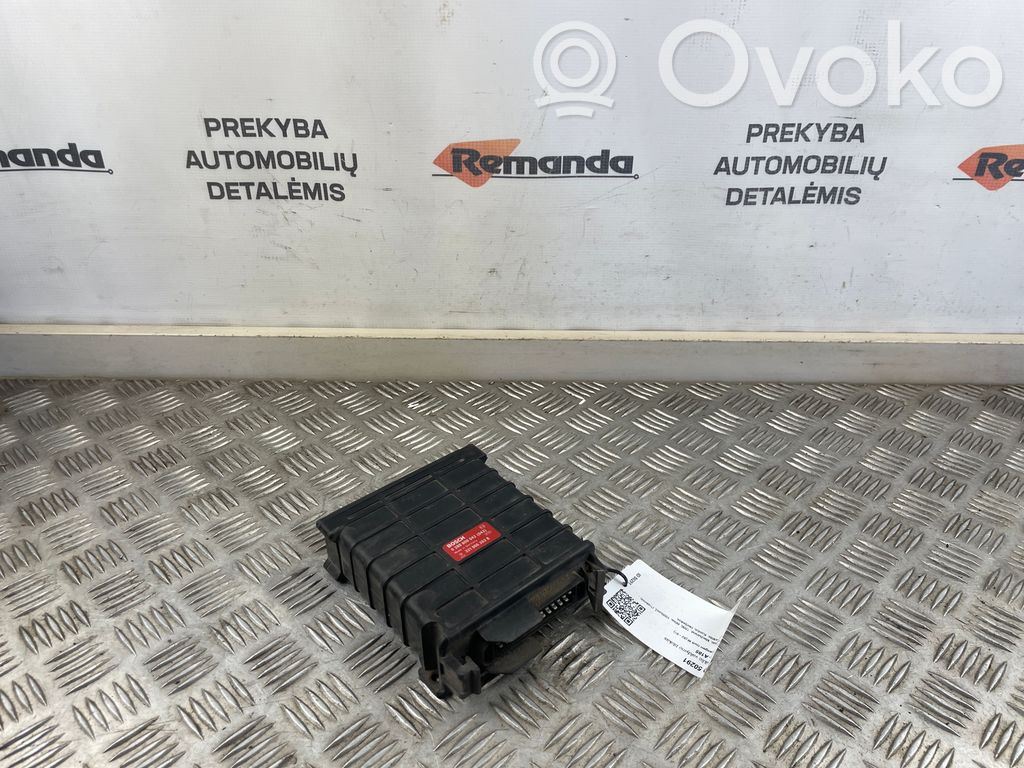Volkswagen Golf III Engine control unit/module 