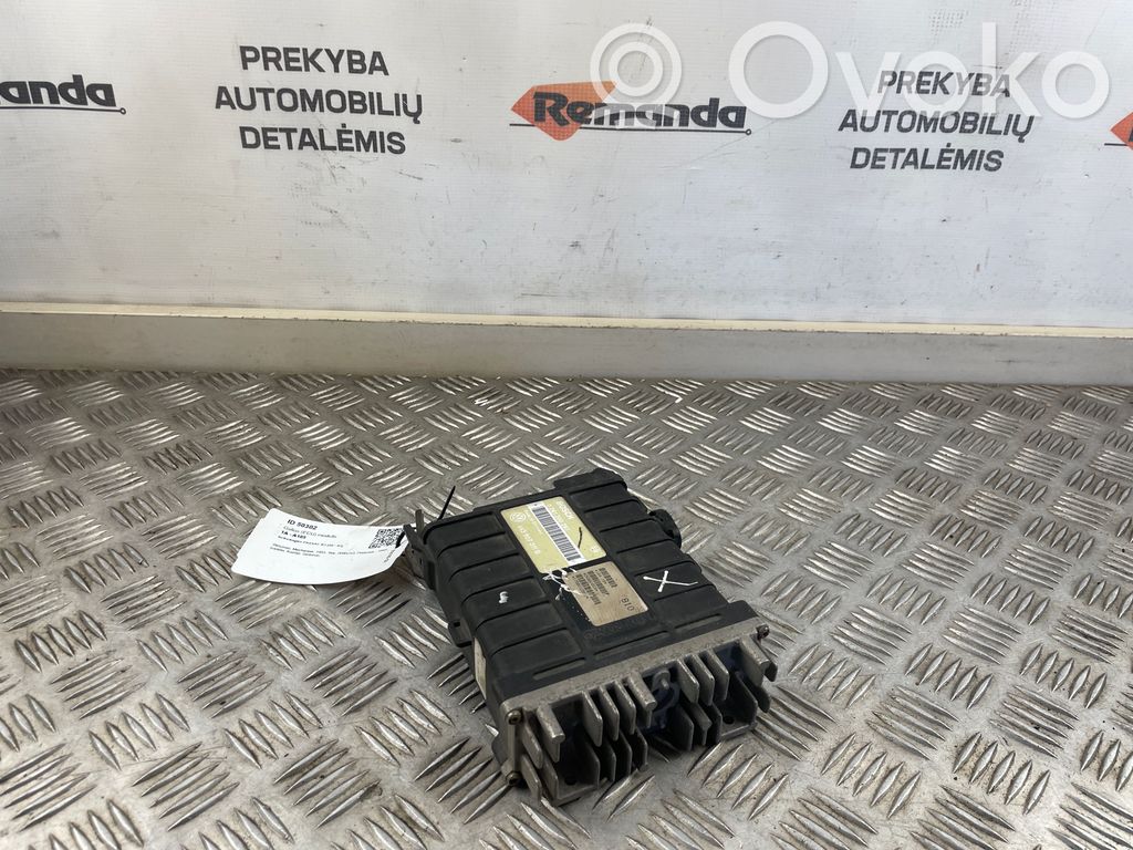 Engine control unit/module ECU   0261200261,0261200261,443907311B
