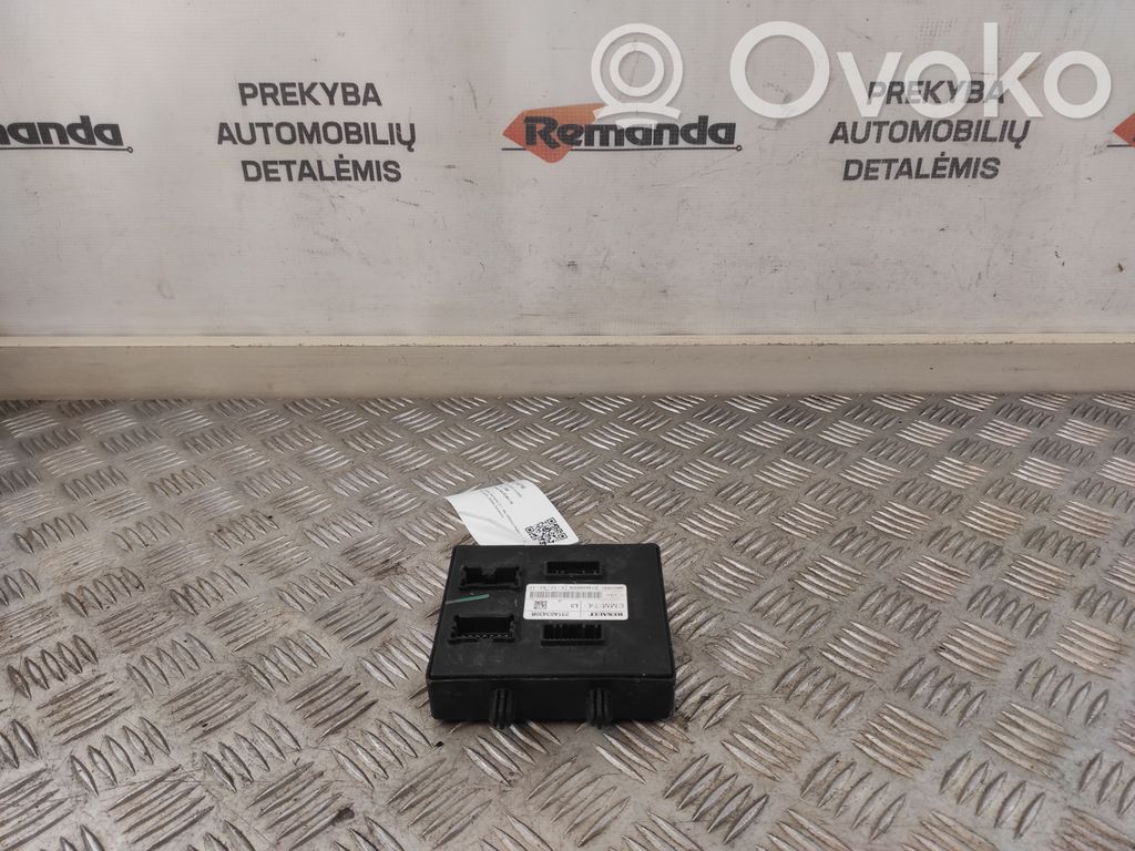 Renault Trafic III (X82) Komforta modulis 