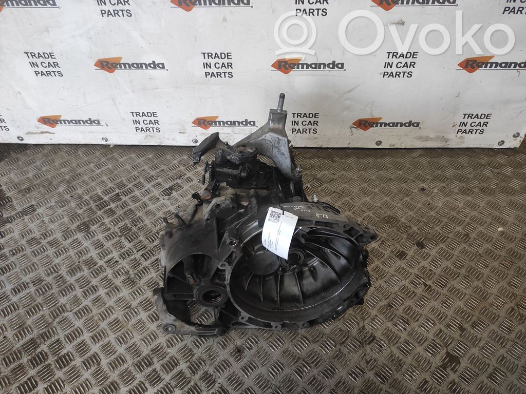 Manual 5 speed gearbox   N5LUA,N5LUA,IS7R7F096