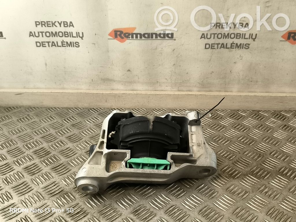 Ford Kuga III Engine mount bracket 