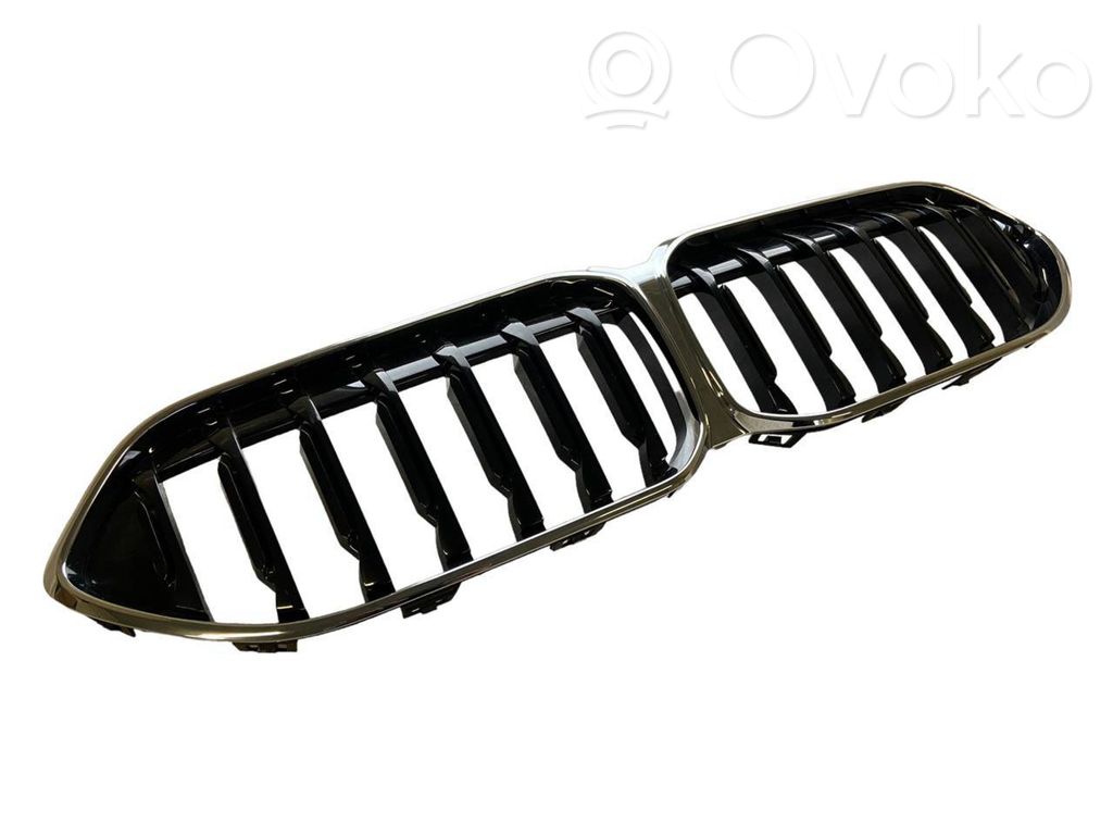 BMW 2 F44 Maskownica / Grill / Atrapa górna chłodnicy 