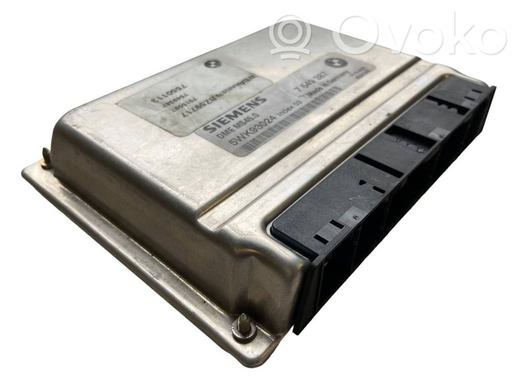 BMW 5 E60 E61 Engine control unit/module 