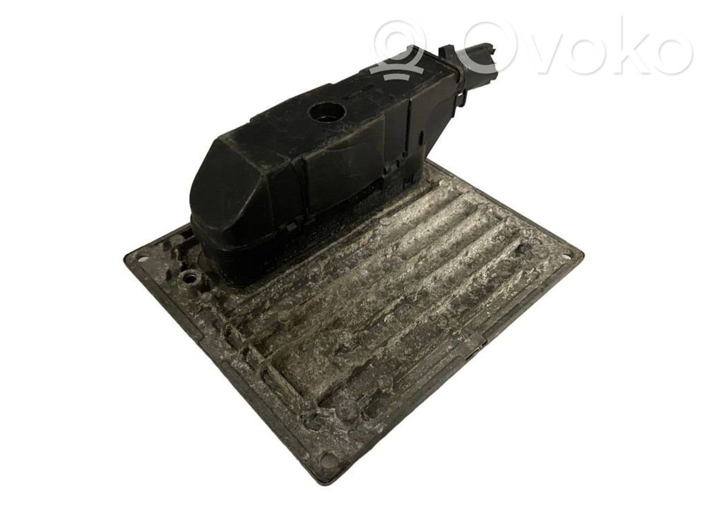 Engine control unit/module   4M5112A650HG,9AYG,S118934101