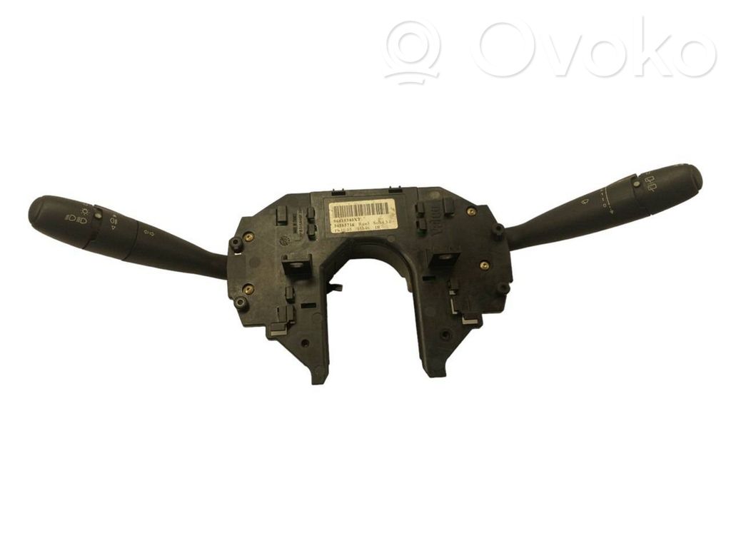 Citroen C4 I Interruptor/palanca de limpiador de luz de giro 