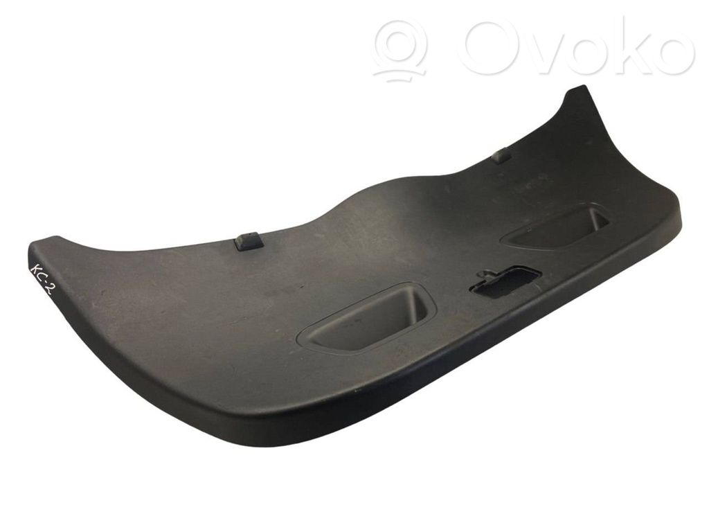 KIA Ceed Tailgate trim 