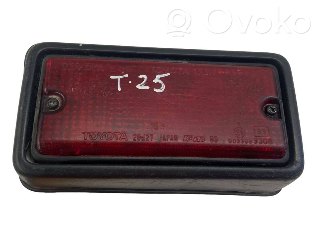 Toyota RAV 4 (XA20) Światło przeciwmgielne tylne 