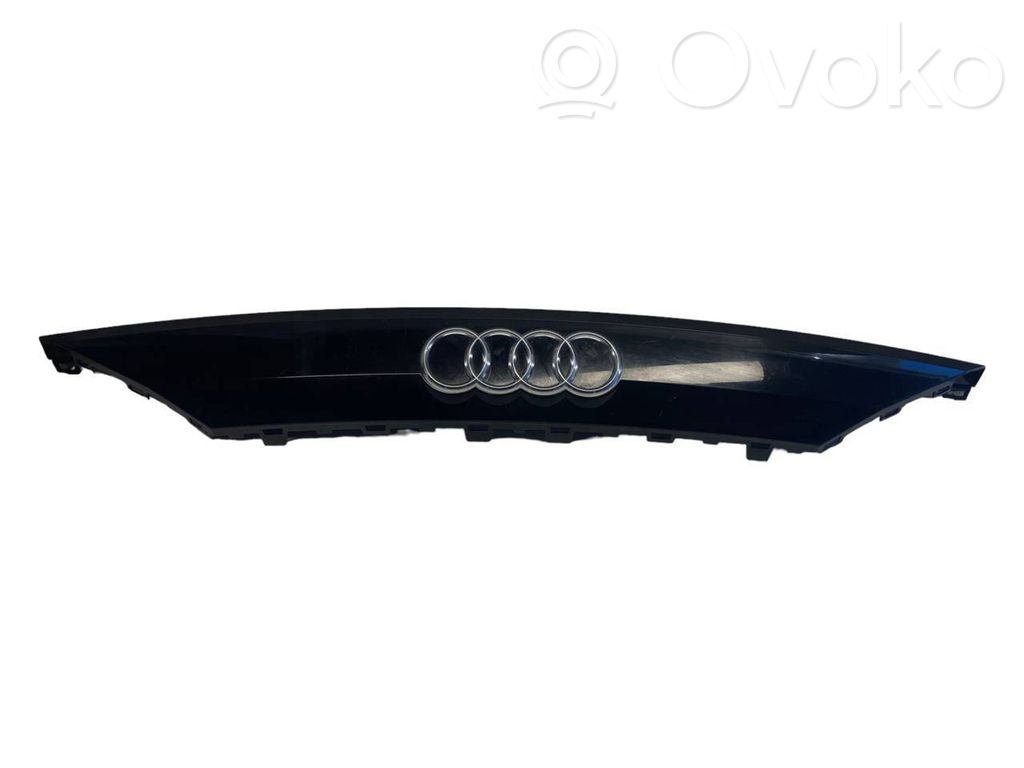 Audi Q8 Other trunk/boot trim element 