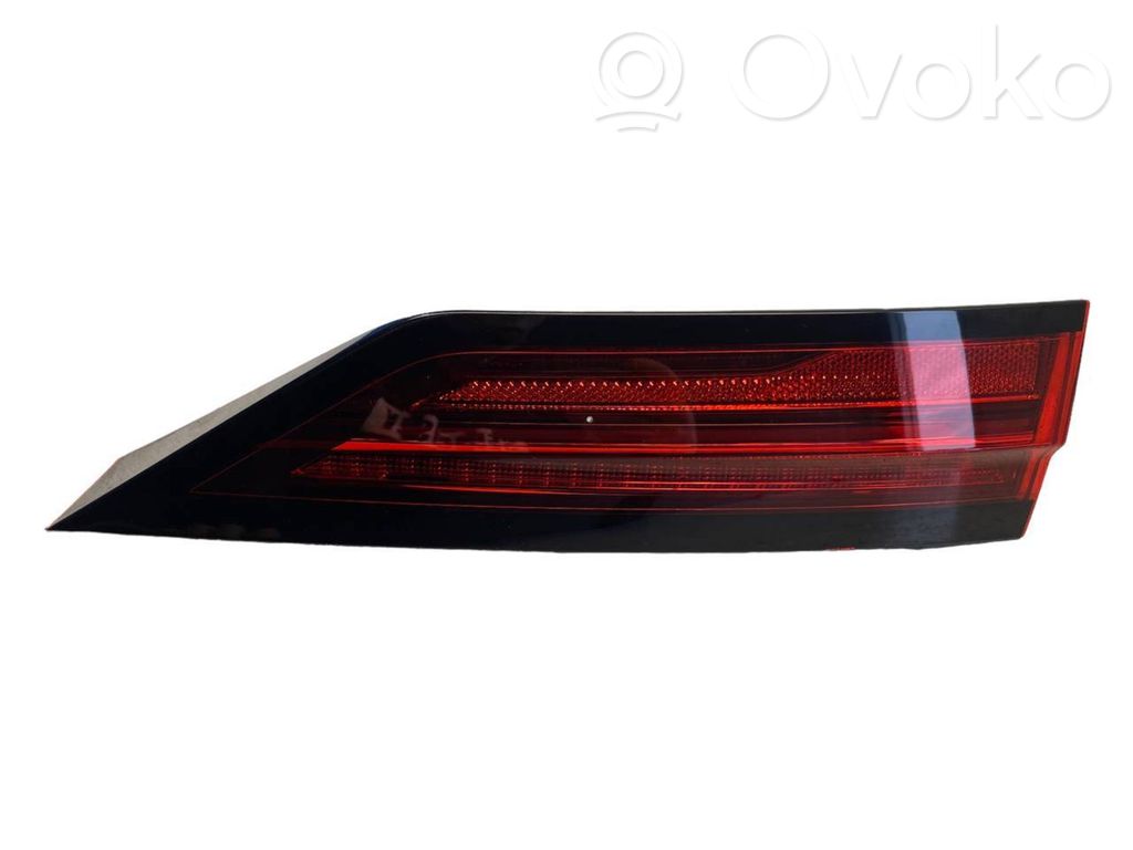 Volvo S90, V90 Lampy tylnej klapy bagażnika 