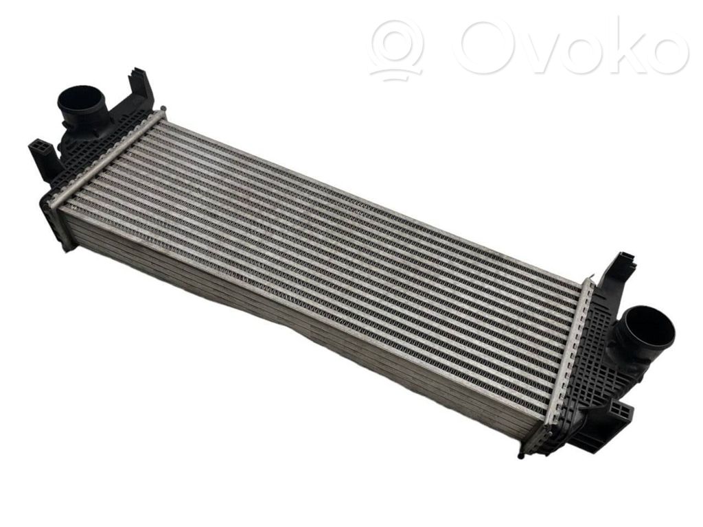 Jeep Grand Cherokee Interkūlerio radiatorius 