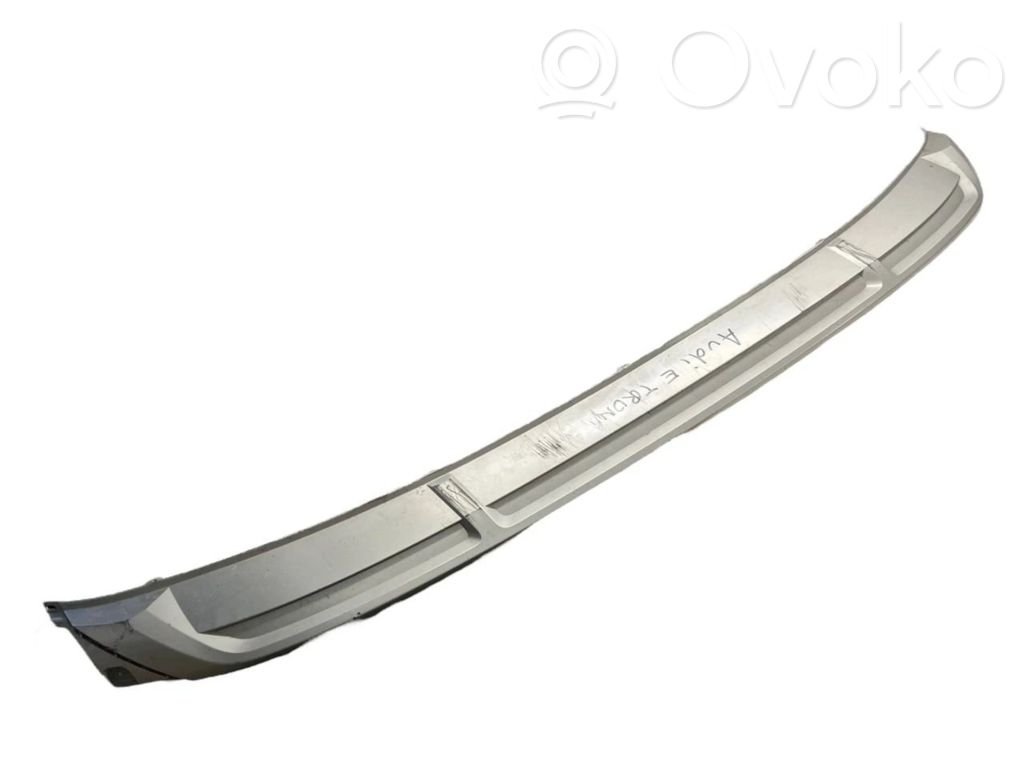 Audi e-tron Front bumper lip 
