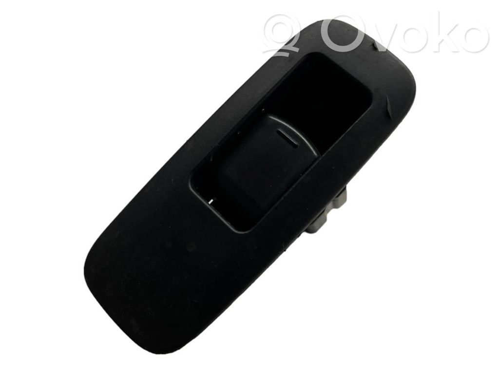 Nissan Qashqai Electric window control switch 