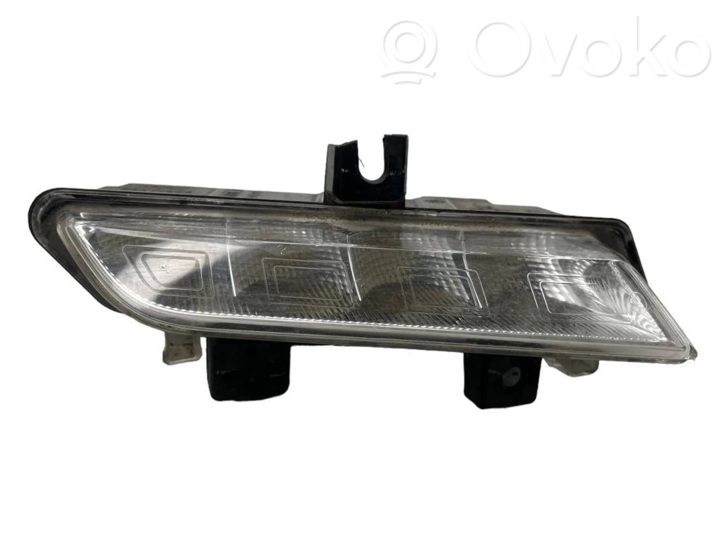Renault Clio IV Faro diurno con luce led 
