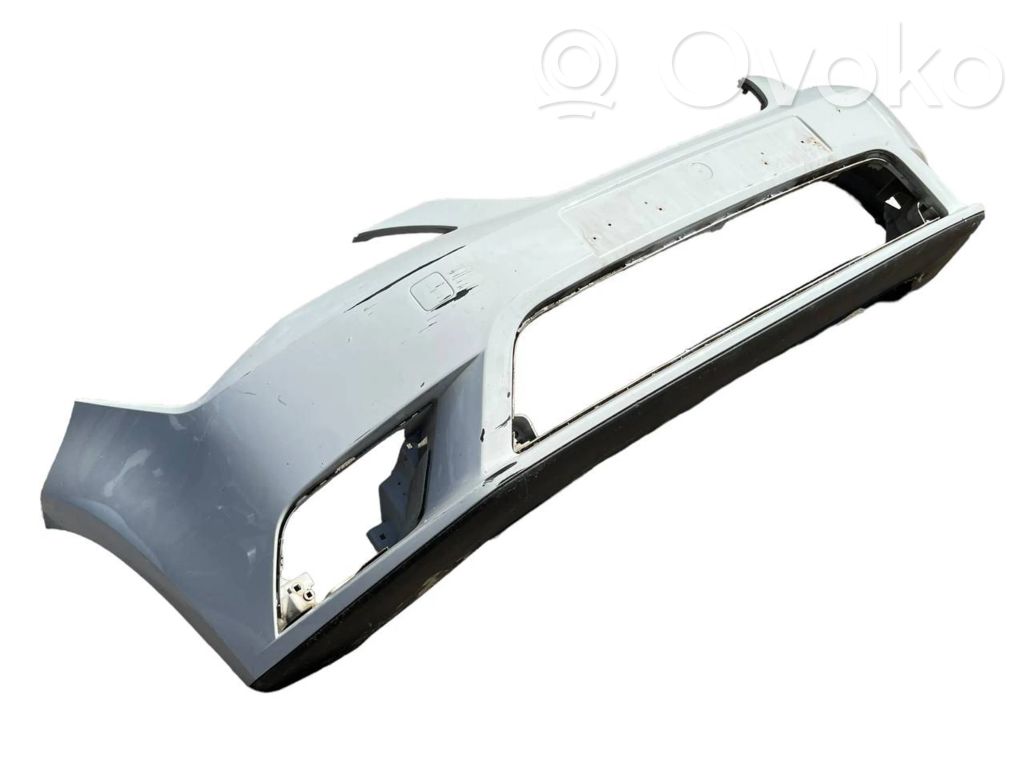 Front bumper   5F0807221,5F0805903
