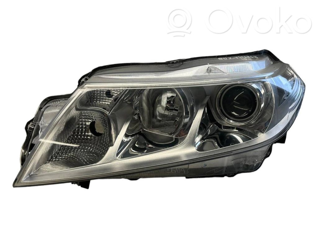 Suzuki Vitara (LY) Передняя фара 