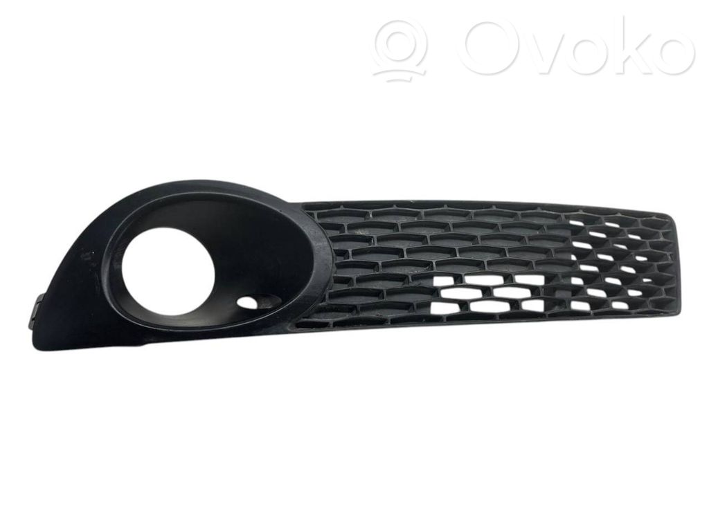 Saab 9-5 Front bumper lower grill 