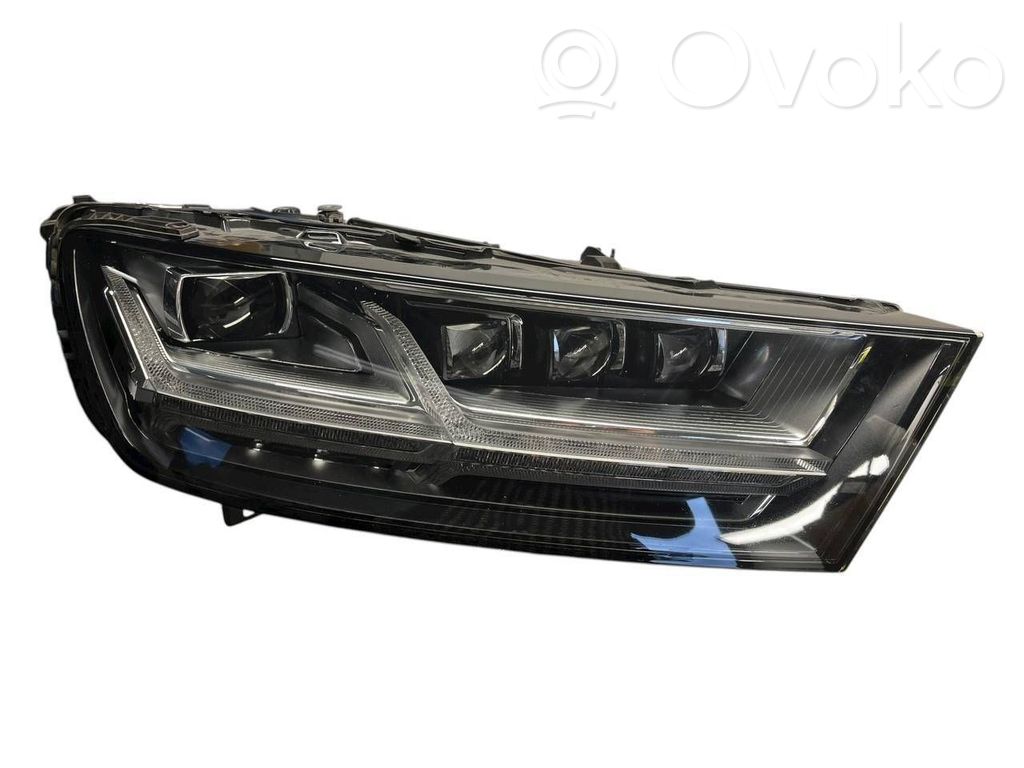 Audi Q7 4M Scheinwerfer 