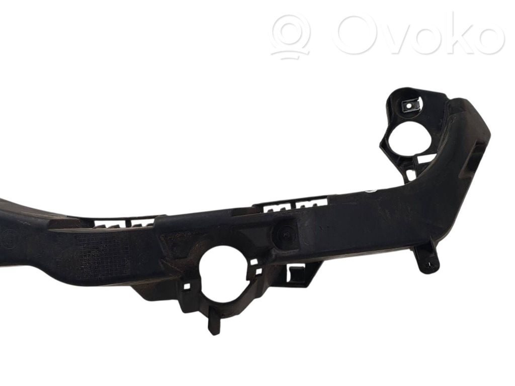 Headlight/headlamp mounting bracket   7154723,93158577