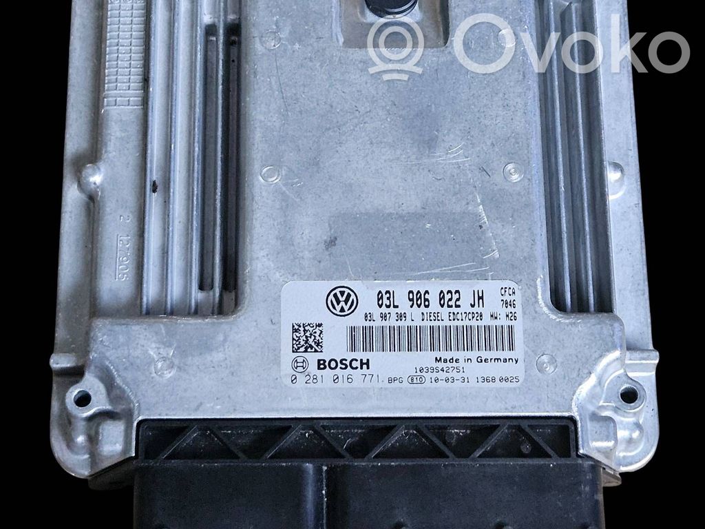 Volkswagen Transporter - Caravelle T5 Sterownik / Moduł ECU 