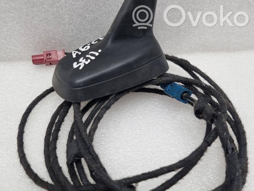 GPS-pystyantenni   4F5035503B