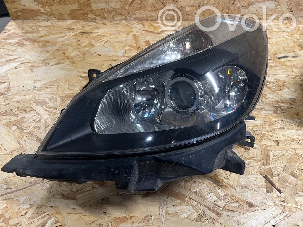 Renault Clio III Headlight/headlamp 