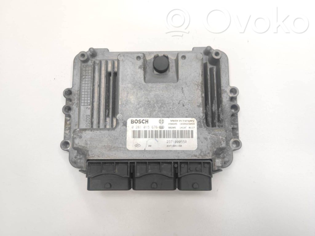 Renault Megane II Engine control unit/module 