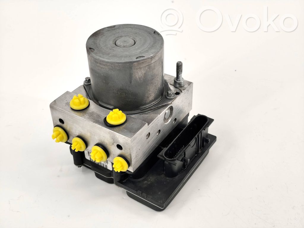 Opel Corsa D Bomba de ABS 