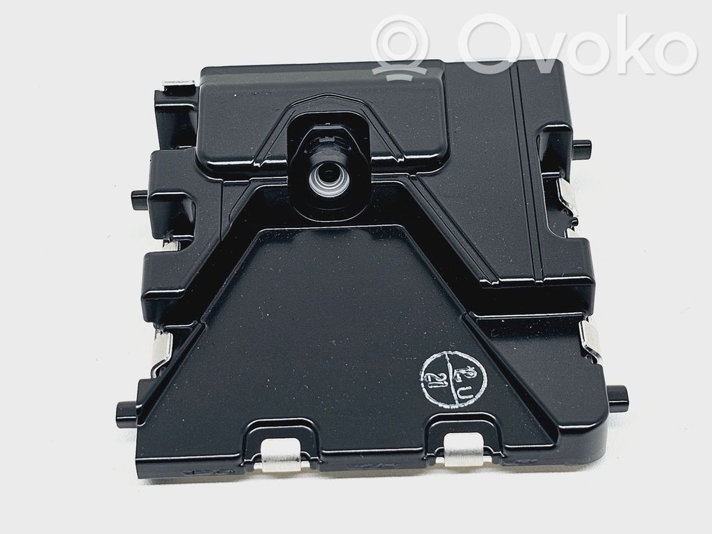 Lexus RX 450H Windshield/windscreen camera 