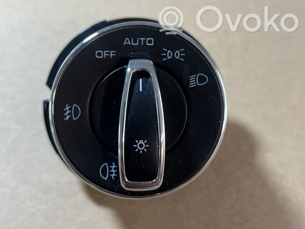 Porsche Cayenne (92A) Light switch 