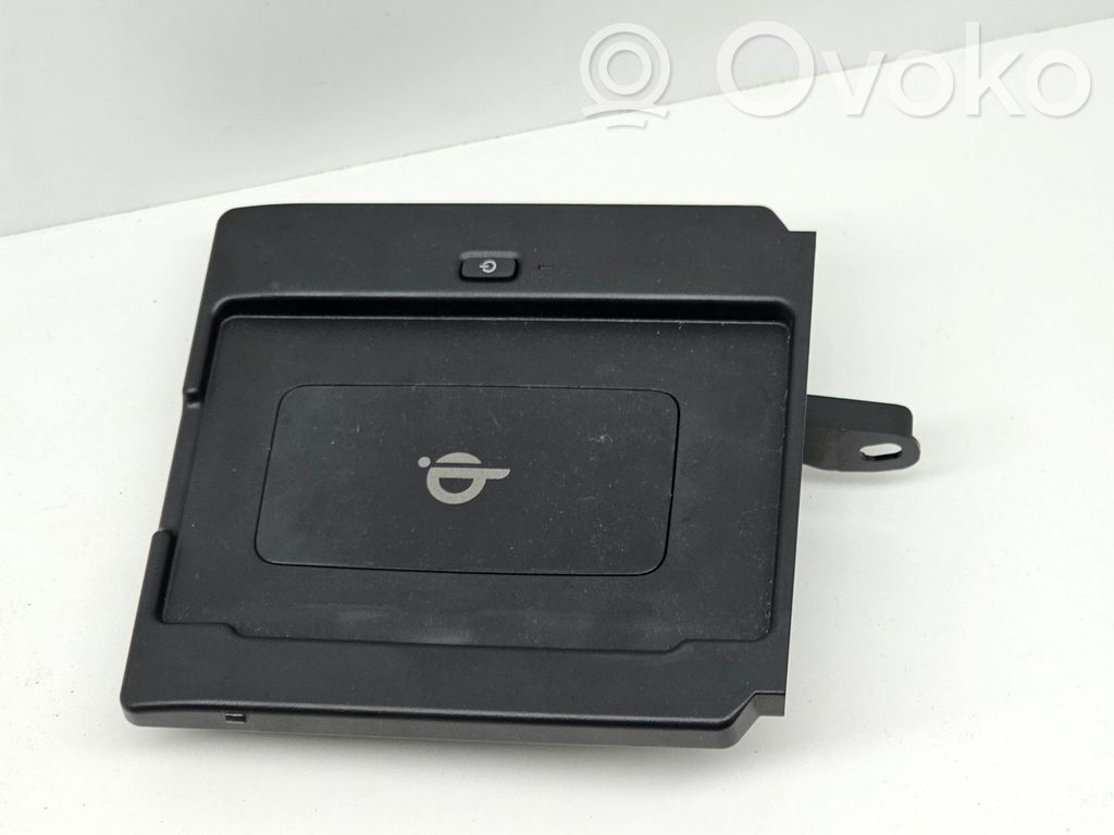 Lexus NX Wireless charging module 