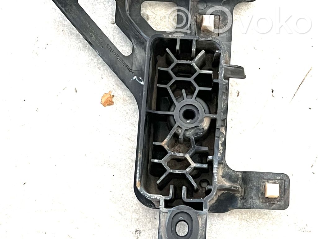 Porsche Cayenne (92A) Steckdose 