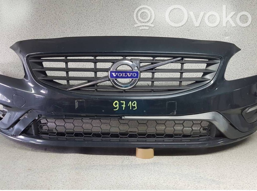 Volvo S60 Front bumper 