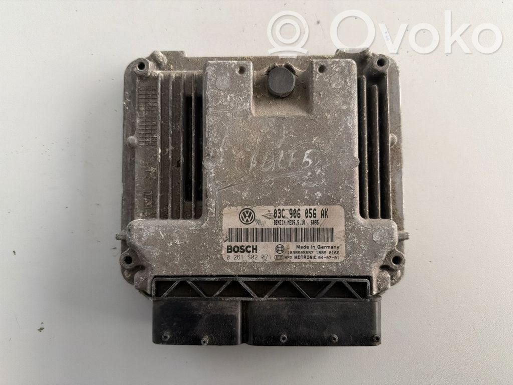 Volkswagen Golf V Engine control unit/module 