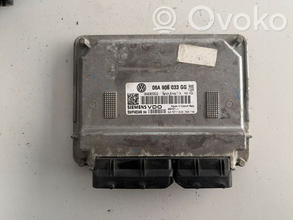 Volkswagen Golf V Engine control unit/module 