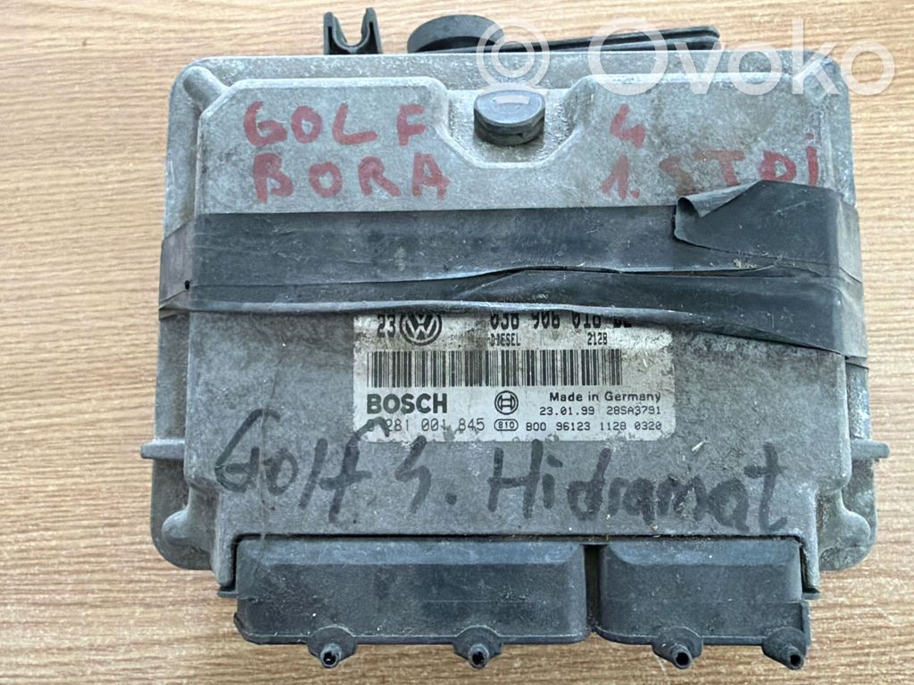 Volkswagen Golf IV Engine control unit/module 