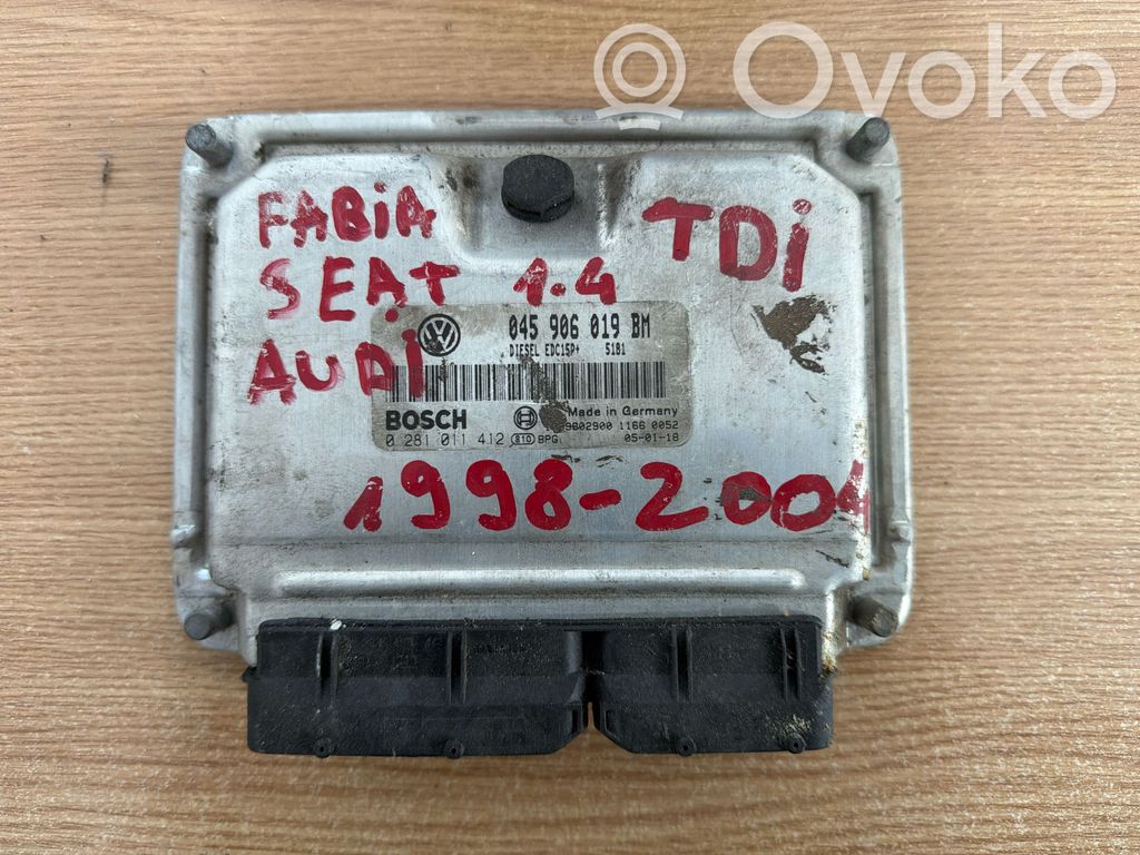 Engine control unit/module   045906019BM,0281011412,98029001