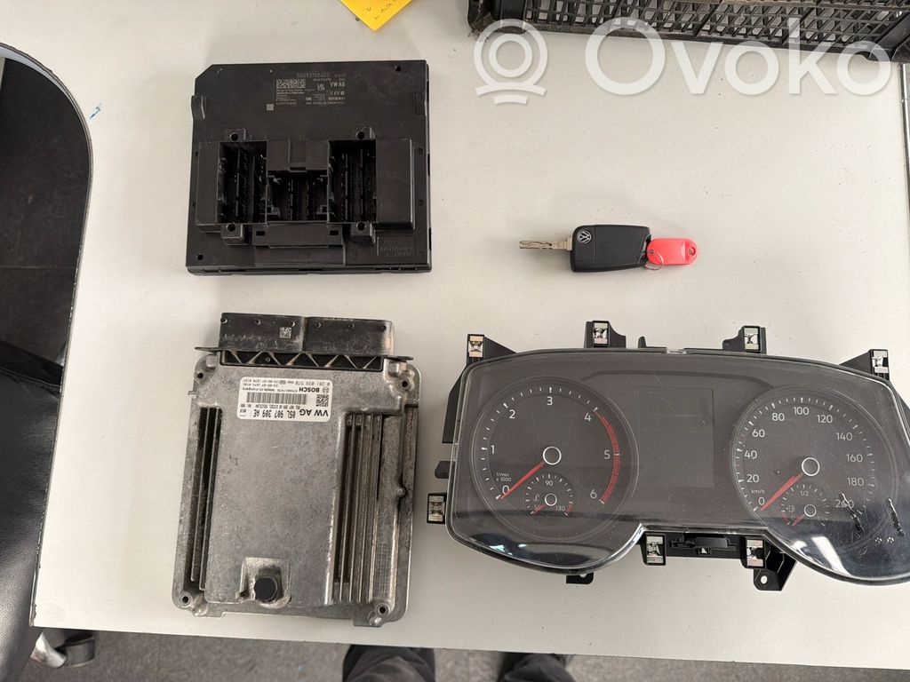 Engine control unit/module   05L907309AE,0281039570
