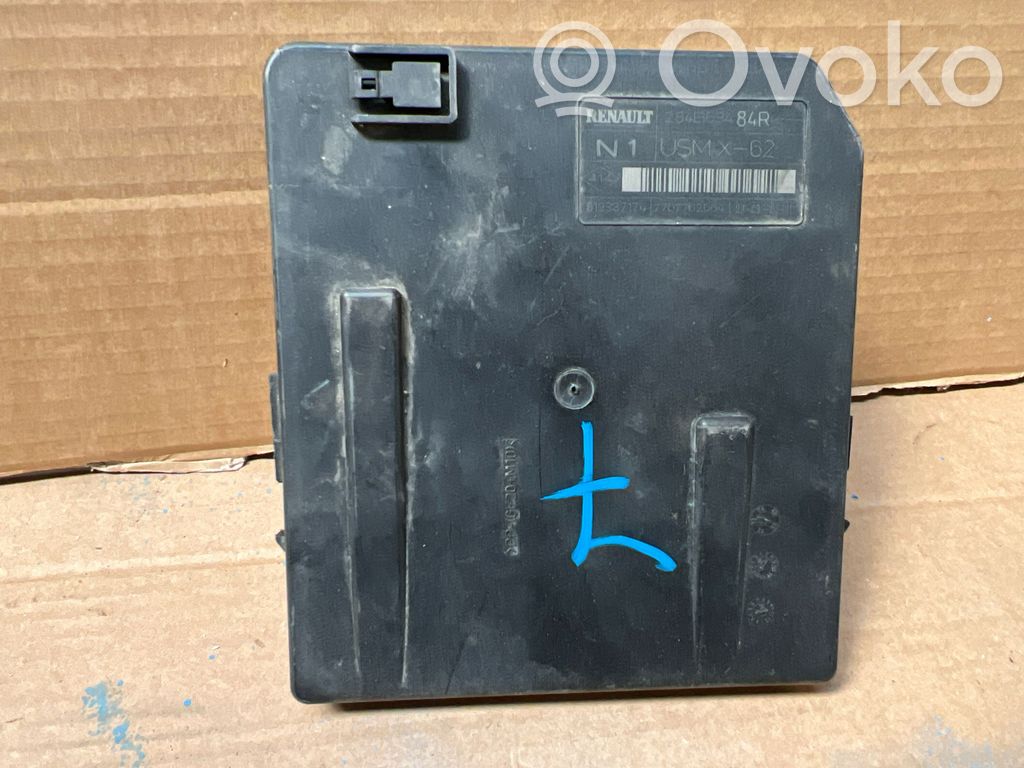 Renault Master III Fuse module 