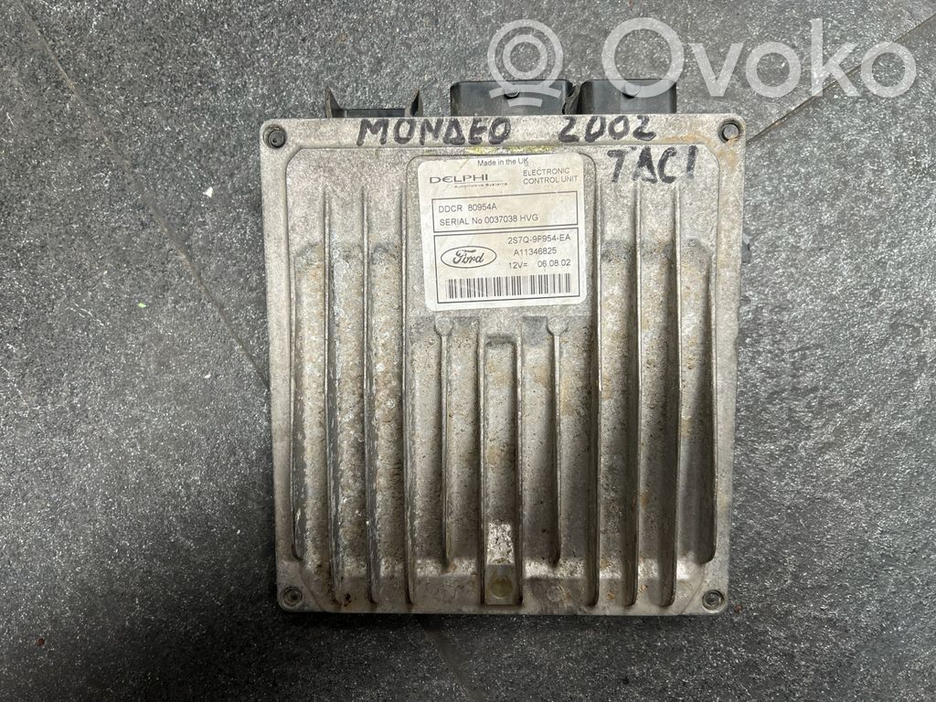 Ford Mondeo Mk III Engine control unit/module 