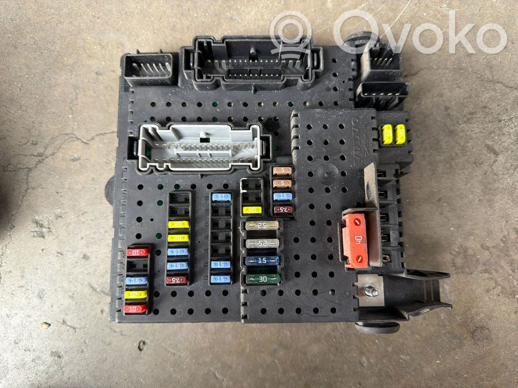 Módulo de fusible   8676391,04W374,12217799