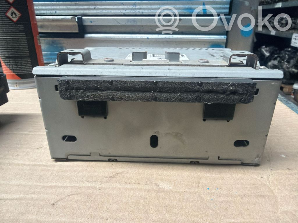 Ford Fiesta Panel / Radioodtwarzacz CD/DVD/GPS 